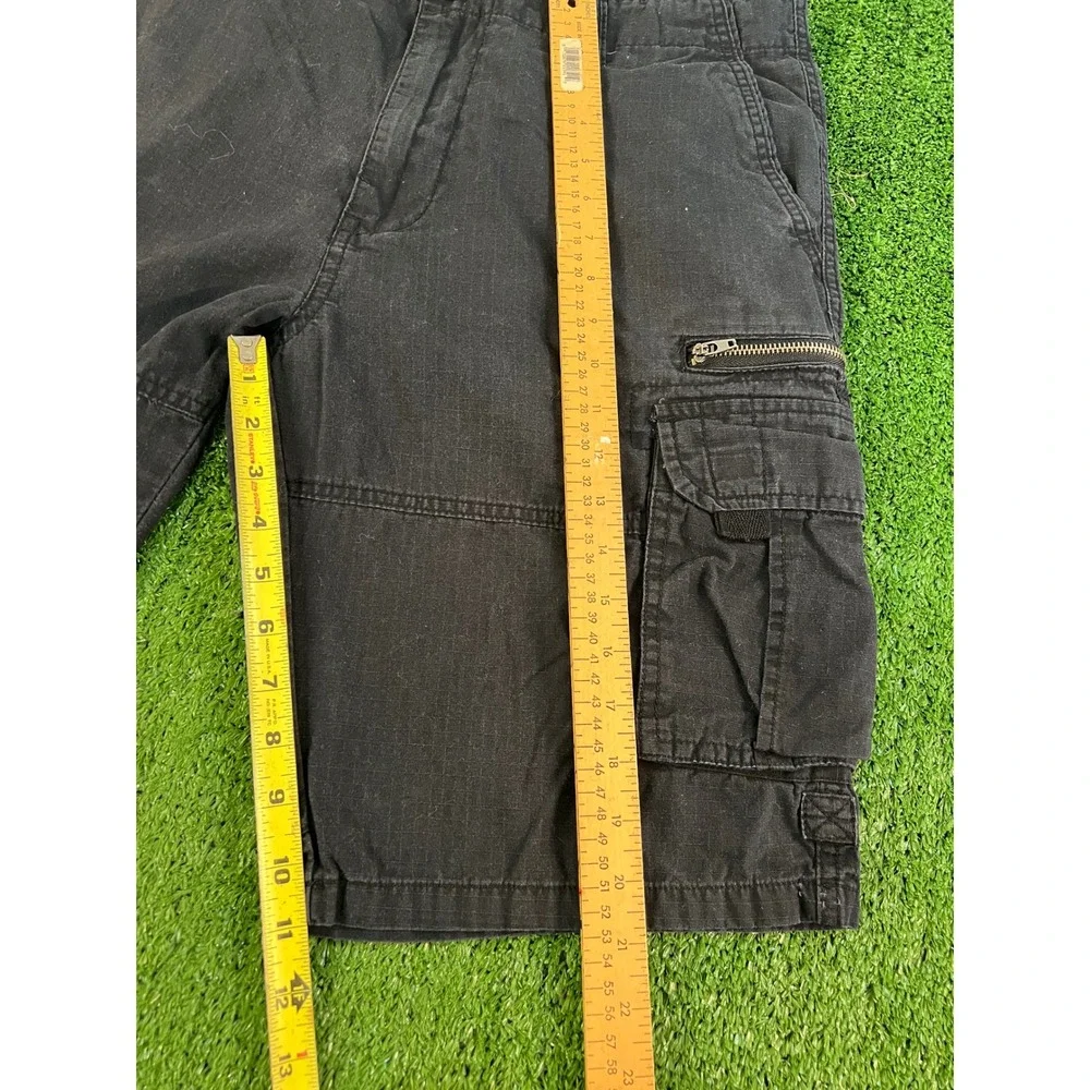 Ecko Unltd Mens Black Cargo Shorts Size 34 Cotton Relaxed Fit Zipper Detail Y2K